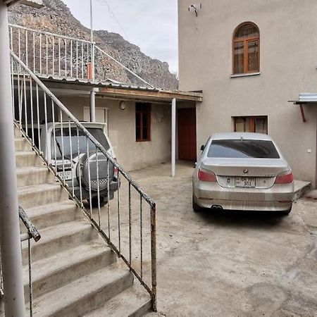 Hotel Halidzor Екстериор снимка