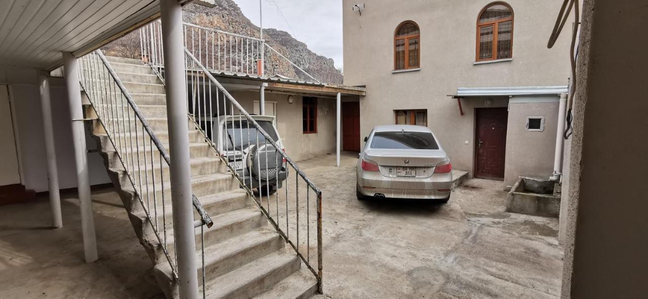 Hotel Halidzor Екстериор снимка