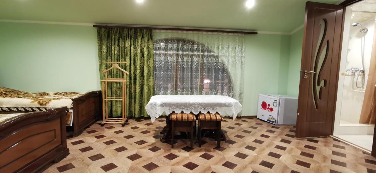 Hotel Halidzor Екстериор снимка