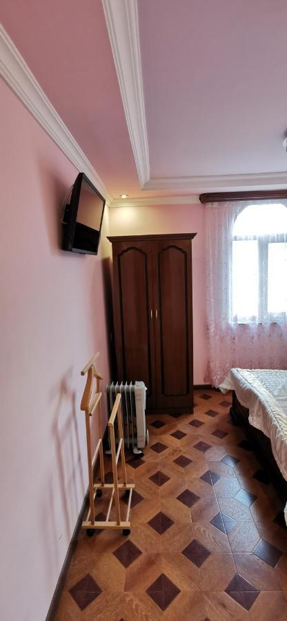 Hotel Halidzor Екстериор снимка